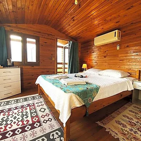 Hotel Kabak Armes 3*